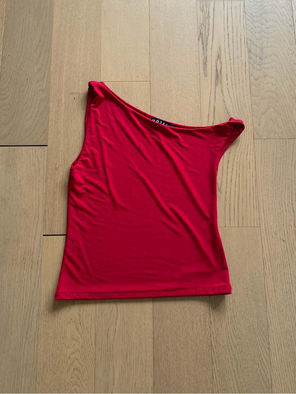 Motel Rocks One-Shoulder Red Tank Top - Picture 2 of 4